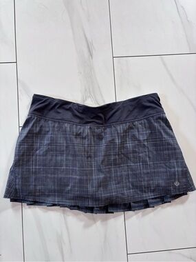 Lululemon Pace Rival Skirt *2-way Stretch size 8 - gray